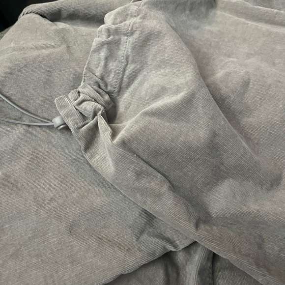 New with tags Aero Corduroy parachute pants - Picture 2 of 3